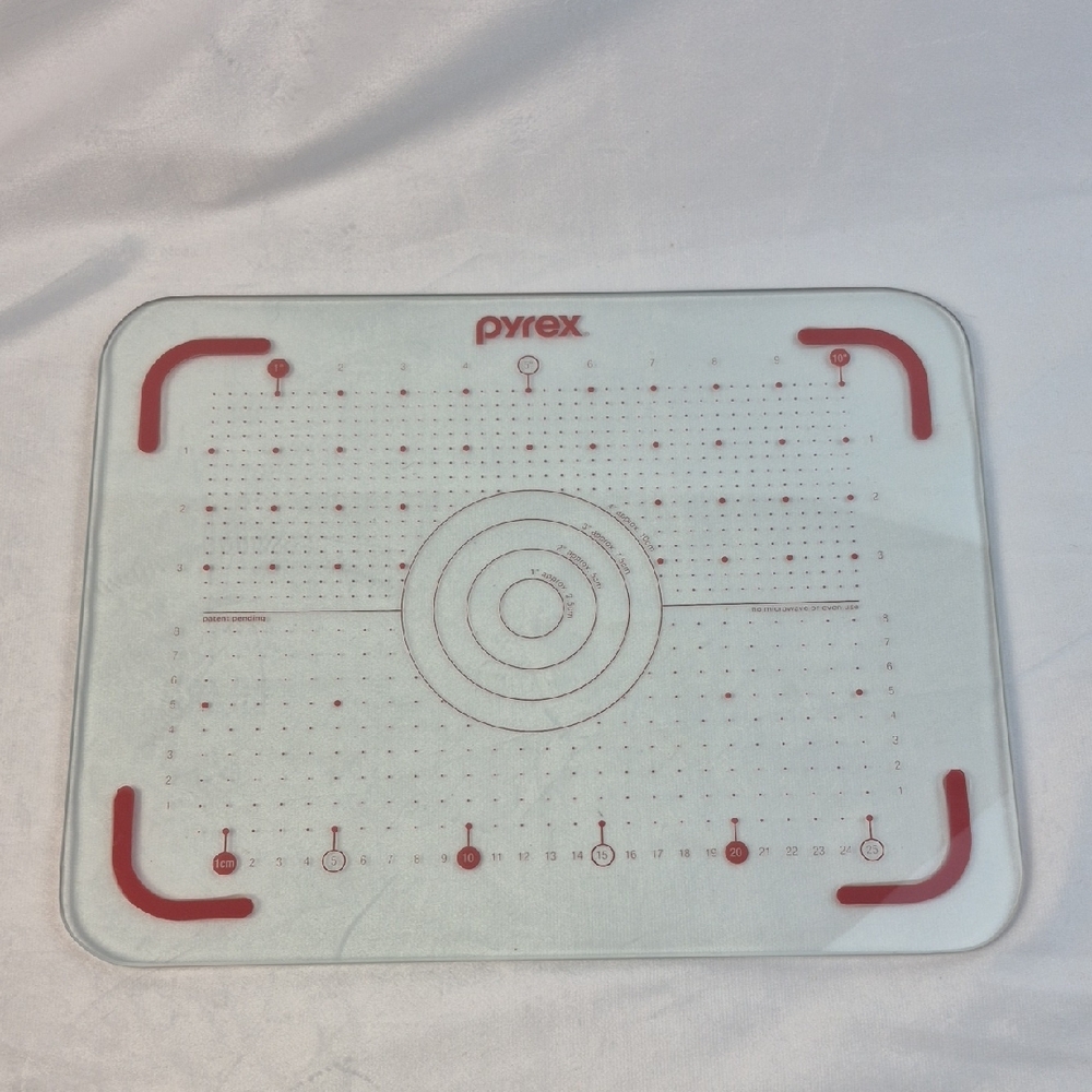 Pyrex Red and White Glass Measuring Board 10" - Used